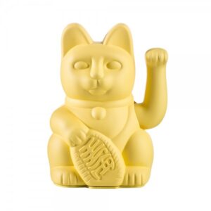 גרין קווין חנות מתנות: חתול סיני צהוב, קמע לשגשוג ופריט עיצובי. מתנה מקורית