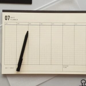 גרין קווין: לוח תכנון שבועי: Seven Days Planner, לוחות שנה