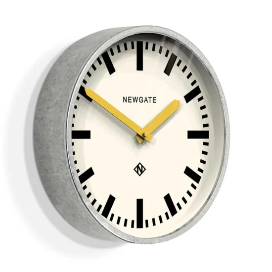 Alarms clocks, clock alarm, מנורות לחדר שינה, עיצוב בית, עיצוב הבית, עיצוב חדר, עיצוב לבית, רעיונות לעיצוב הבית, שעון מעורר, שעון מעורר חזק, שעונים מעוררים