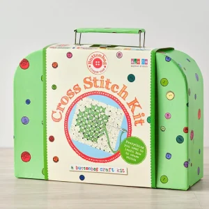Green Queen | חנות מתנות: Buttonbag ערכת רקמה לילדים