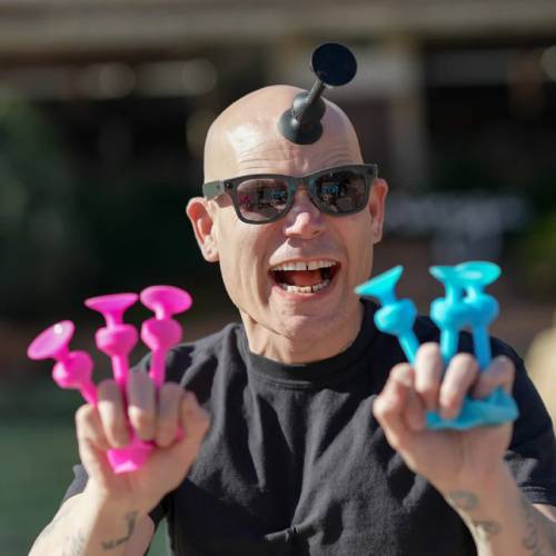 Green Queen: TOSSIT – תכלת ורוד