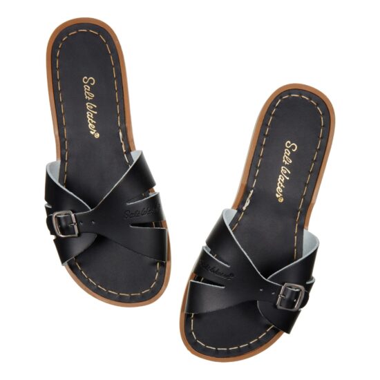 גרין קווין חנות מתנות ועיצוב: זוג כפכפי עור שחורים Salt Water Slide עם אבזמים
