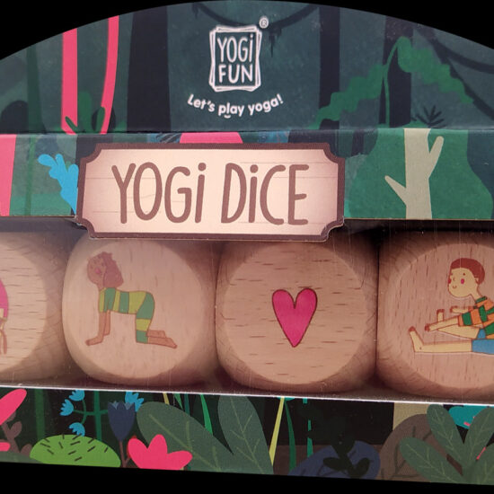 גרין קווין חנות מתנות ועיצוב: קוביות יוגי של Yogi Fun: ארבע קוביות עץ בקופסה